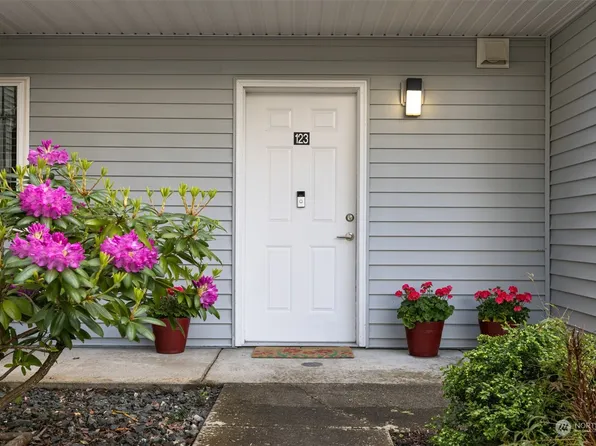 2715 W Maplewood Avenue #123, Bellingham, WA 98225