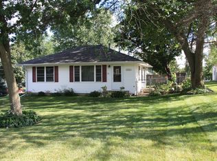 2705 Wilson Ave SW, Cedar Rapids, IA 52404