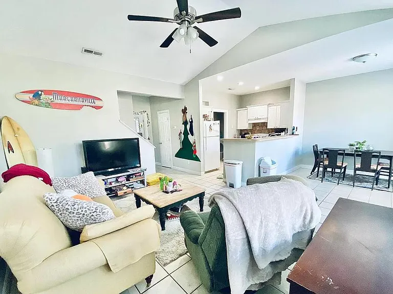 321 S Kerr Ave #127 — Photo 6