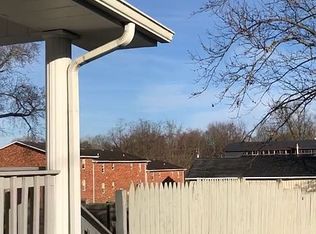 1537 S Wilson Rd, Radcliff, KY 40160