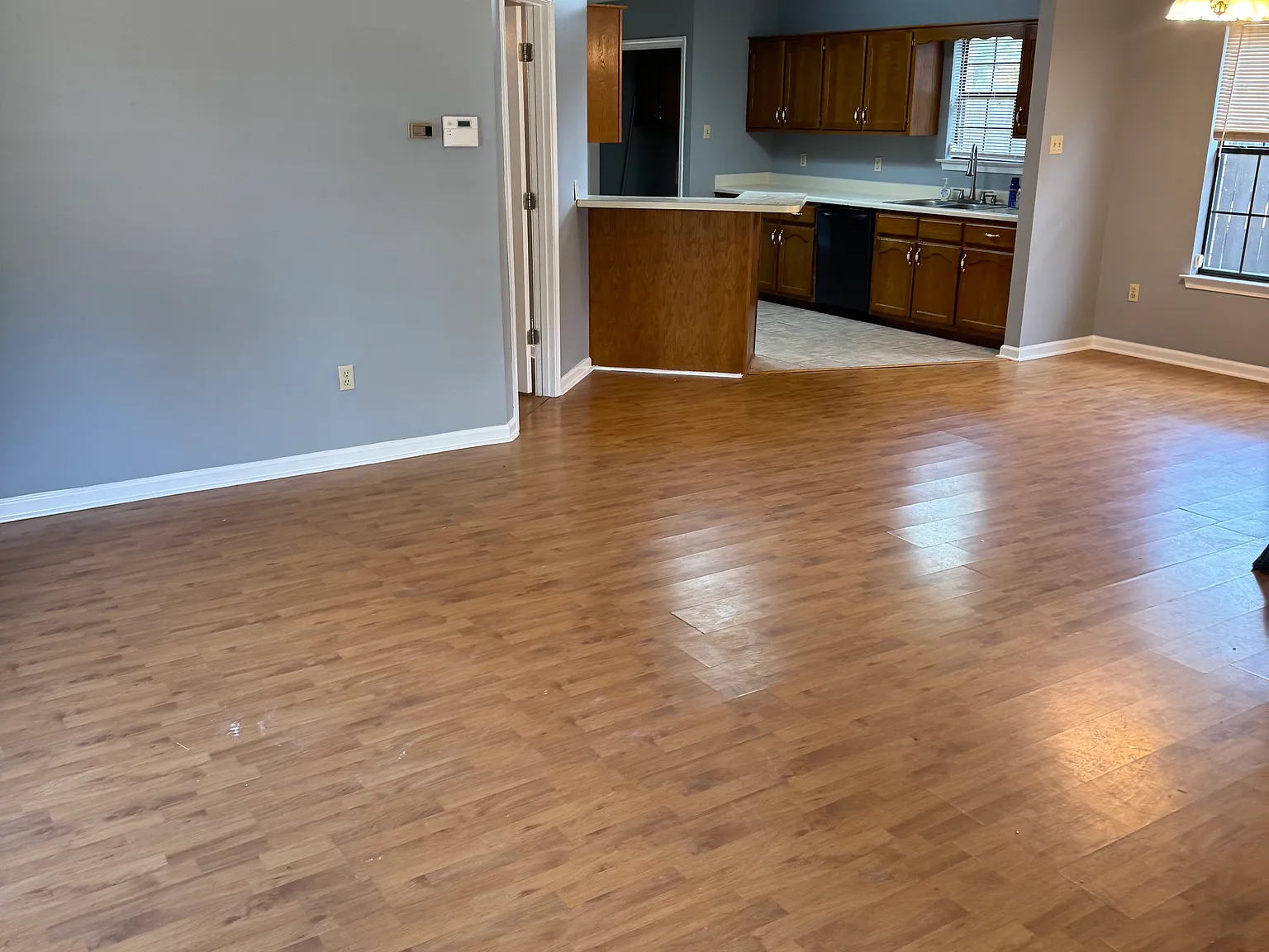 2 bed, 1235 sqft, $1,450 — Photo 4
