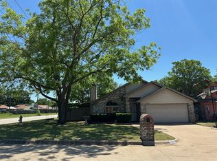 7568 Casburn Ct, Fort Worth, TX 76120