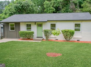 2625 Santa Barbara Dr NW, Atlanta, GA 30318