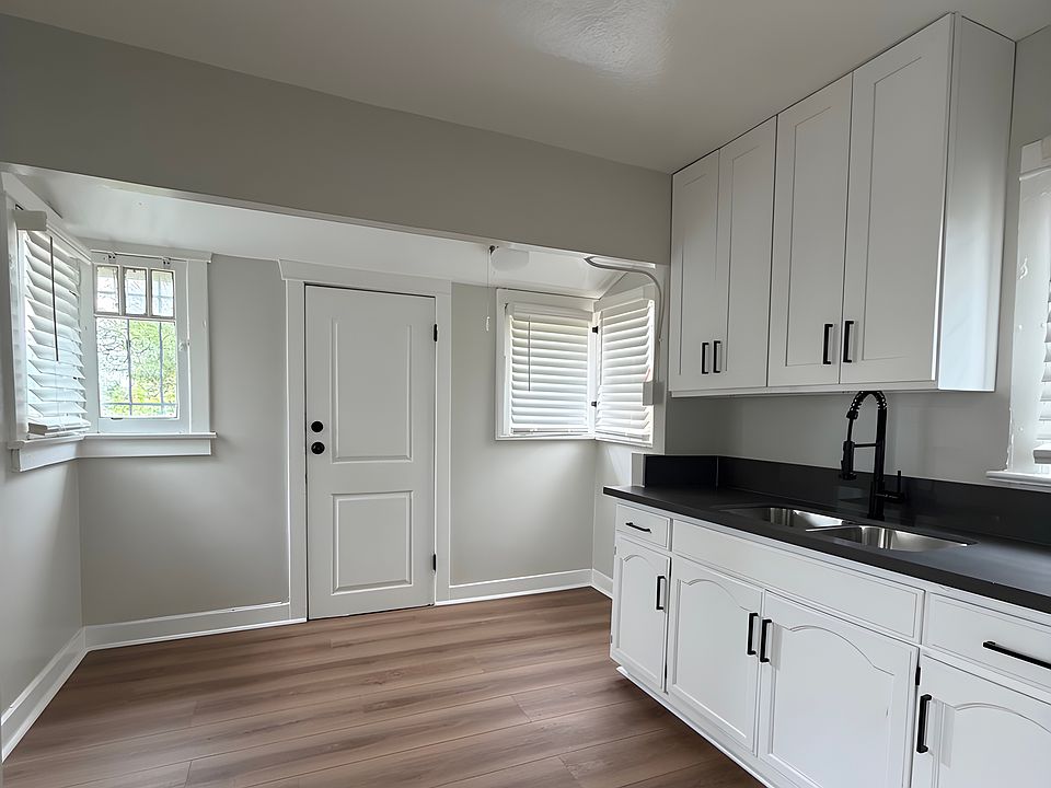 2nd image of 1191 W 38th St #1191