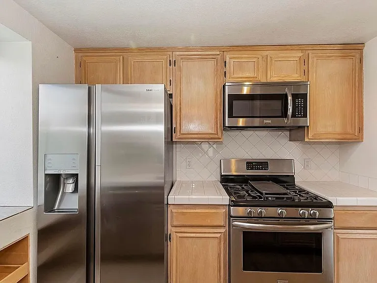 74800 Sheryl Ave #34 — Photo 5