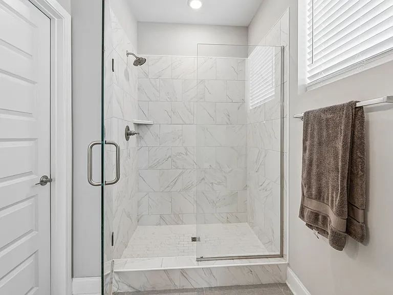 1801 Shadow Green Dr #304 — Photo 21