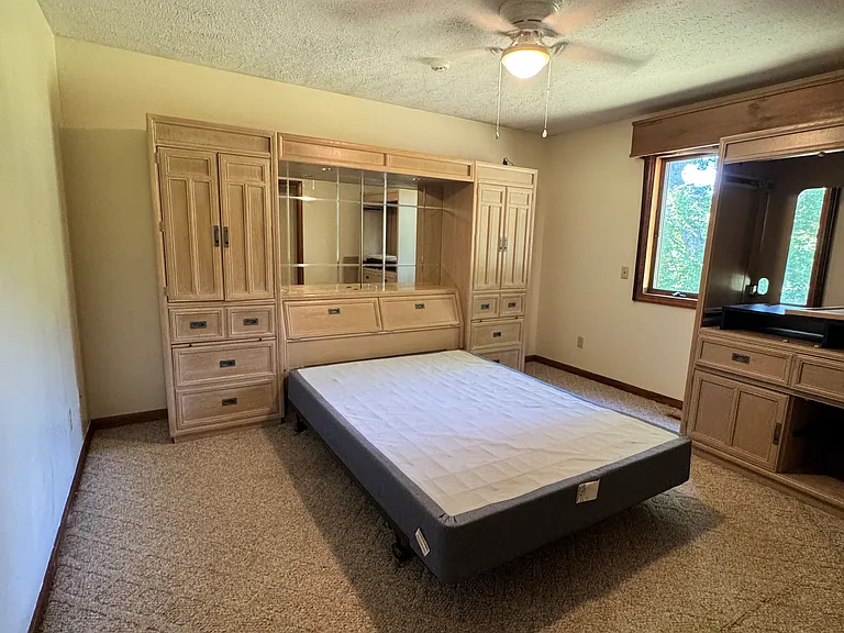 Bedroom #1