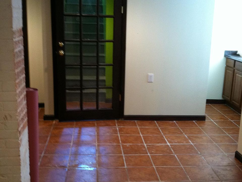 2nd image of 2500 16th Sta