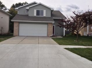 1410 S 13th St, Council Bluffs, IA 51501