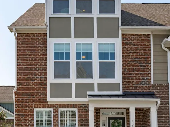 624 Balsam Fir Dr, Cary, NC 27519