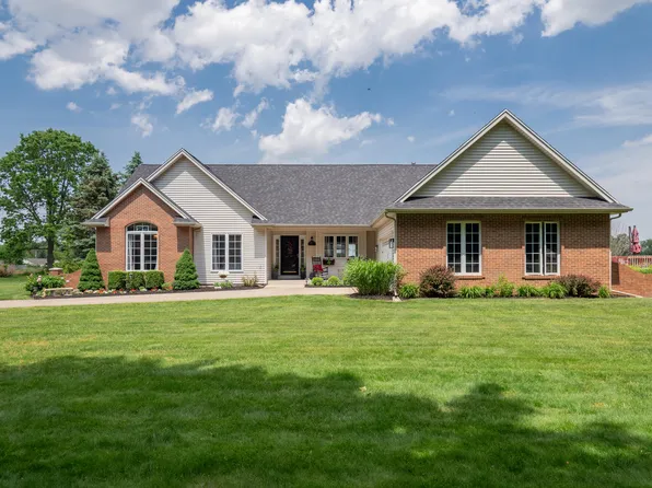 9117 E Bc Ave, Richland, MI 49083