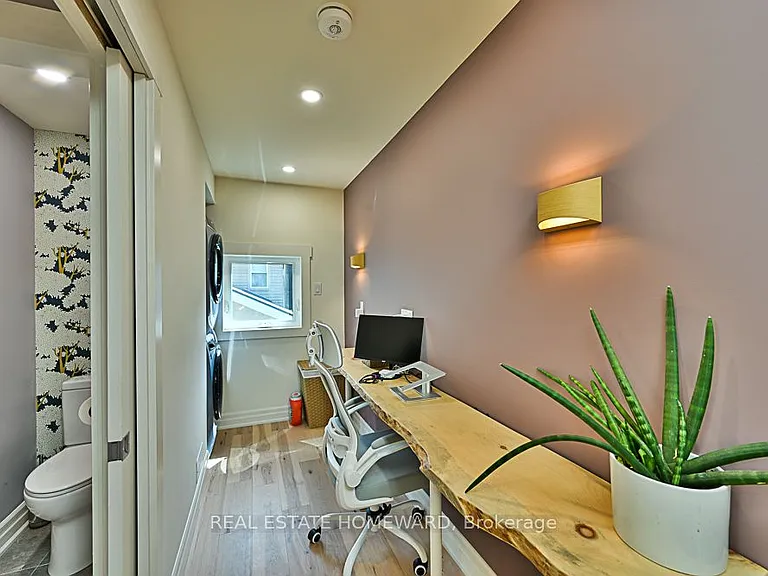 254 Rhodes Ave #LANEWAY — Photo 24