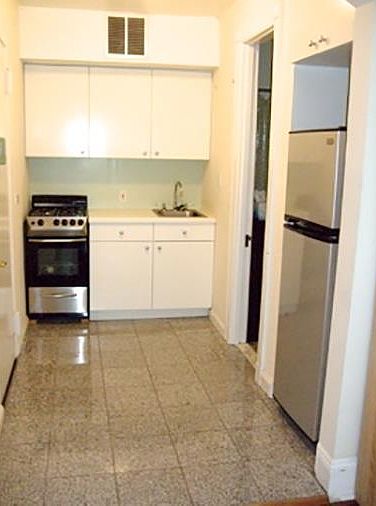 1st image of 19 W 96th St APT 3