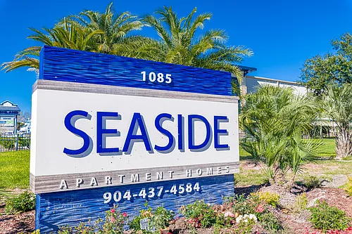 Seaside Apartments Photo 1