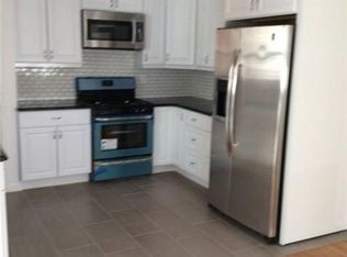 29 Lawrence Ave, Lynbrook, NY 11563