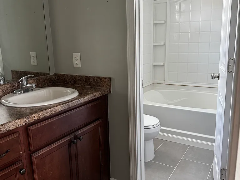 54 Fiore Dr — Photo 15
