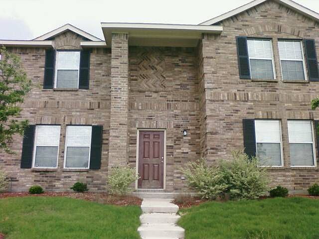 1st image of 2022 Bentwood Dr