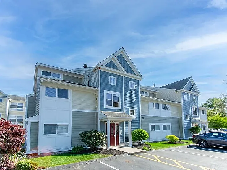 Beacon Village Apartments — Photo 2