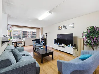 201 Saint Pauls Avenue, #1G