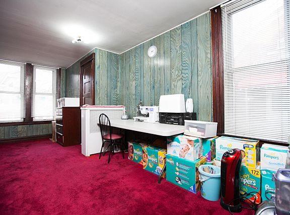 5th image of 9312 85th Ave