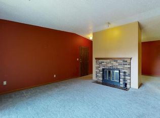 2900 Ontario Ln APT 12, Bismarck, ND 58503