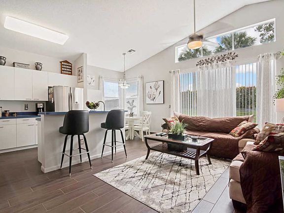 4th image of 7654 Rockport Cir