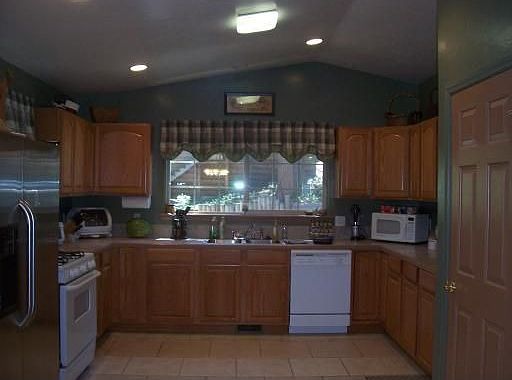 Great Kitchen for a Cook