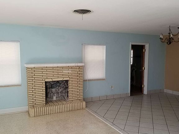 2nd image of 1514 Vicki Dr