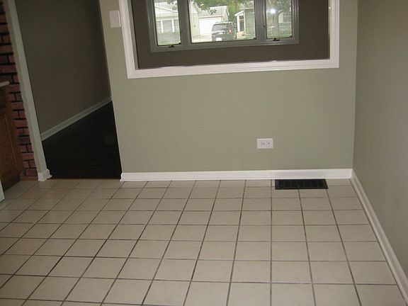5th image of 3321 Dornell Ave