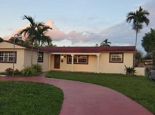 1925 SW 97th Ave, Miami, FL 33165