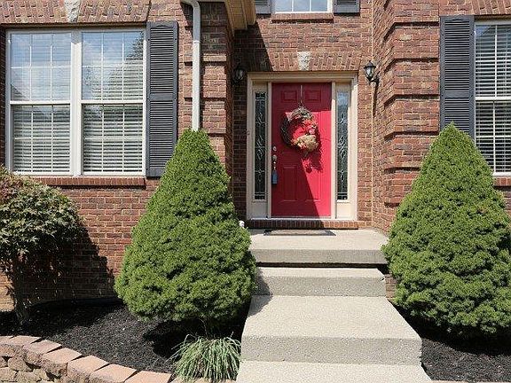 2nd image of 2712 Red Leaf Dr