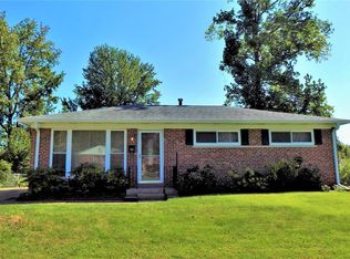 50 Armat Ct, Saint Louis, MO 63131