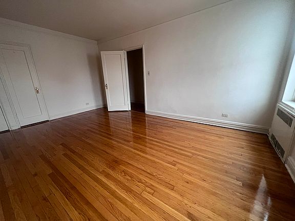 4th image of 92 Saint Nicholas Ave APT 5B
