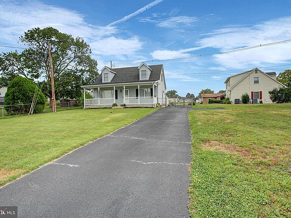 3rd image of 17203 Amber Dr