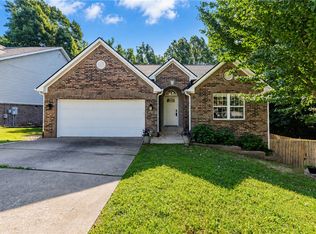 2902 Northaven Dr, Bentonville, AR 72712