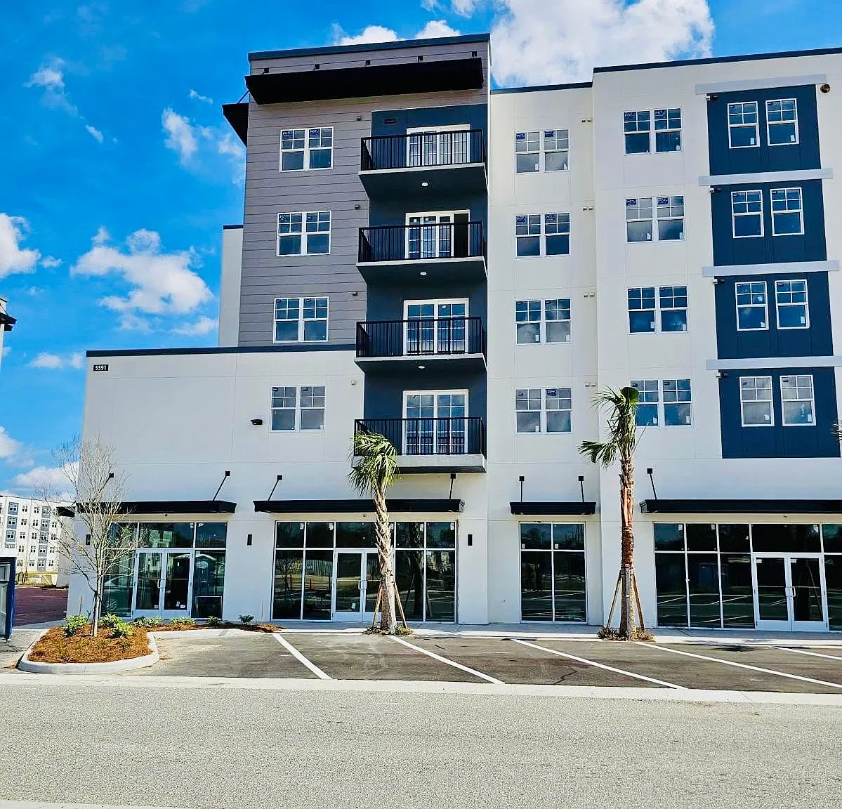 1 bed, 825 sqft, $1,500 — Photo 1