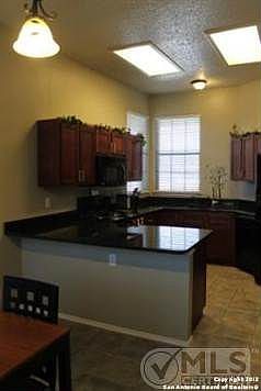 3rd image of 3202 Tavern Oaks St