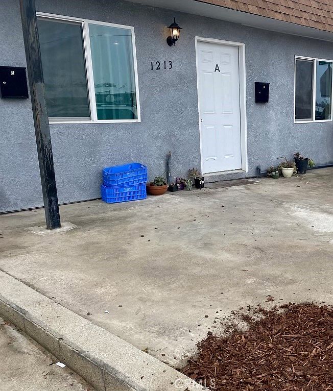 1213 Columbus St, Bakersfield, CA 93305 Zillow