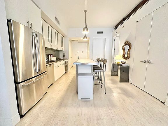 2nd image of 124 W 24th St APT 2C
