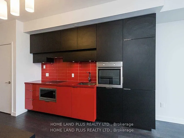 8 Eglinton Ave E #4201 — Photo 7