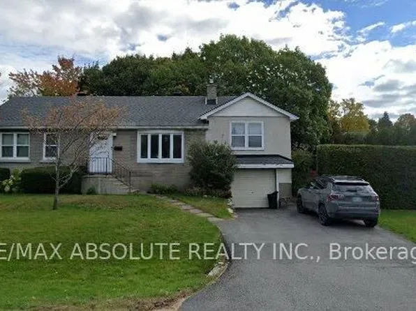54 Rossland Ave S, Ottawa, ON K2G 2K6