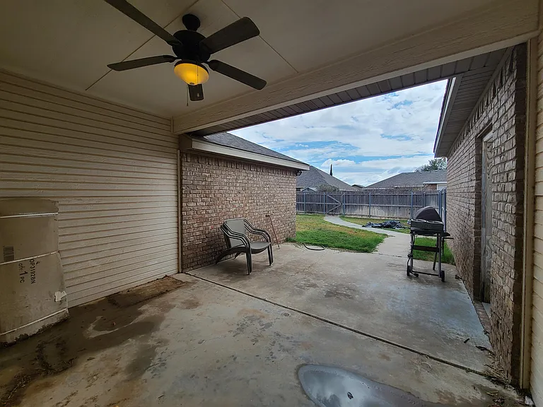 4631 Bowie Dr — Photo 10