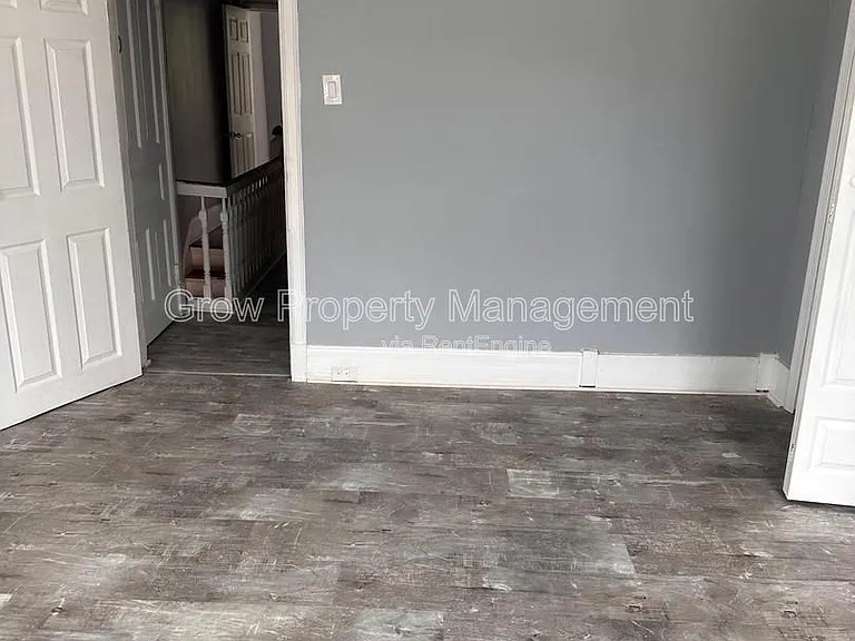 2343 N Woodstock St — Photo 2