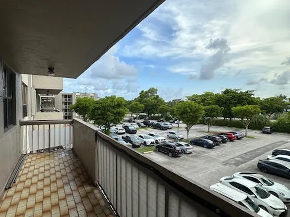 1101 SW 122nd Ave, Miami, FL