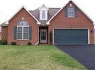6402 Garrett Ln, Roanoke, VA 24019