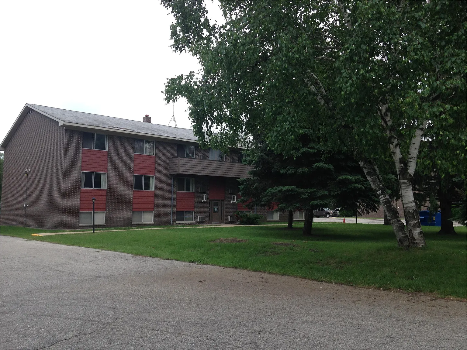 Eastwood Village Apartments — Photo 3