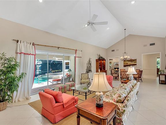 5th image of 1833 E Sandpointe Ln