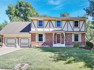 13515 S Locust St, Olathe, KS 66062