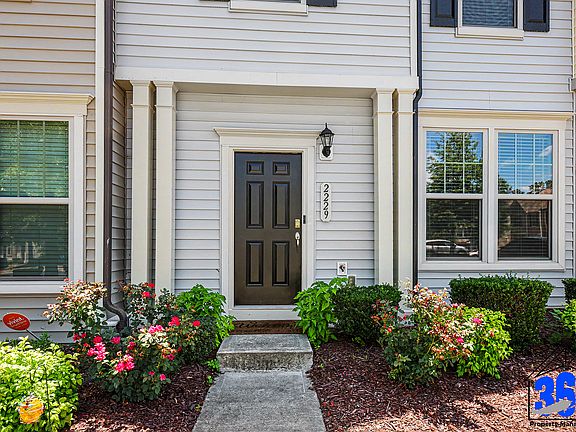4th image of 2229 Sunny Cove Dr