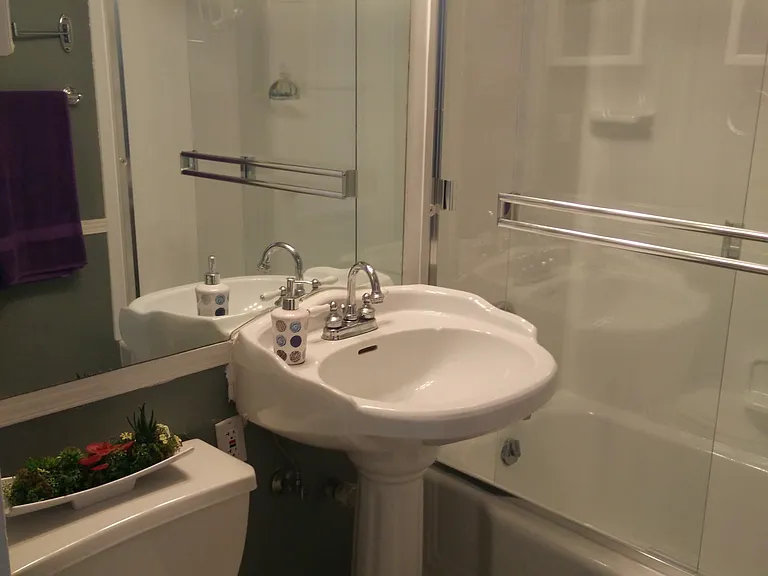 1400 Hubbell Pl #801 — Photo 3